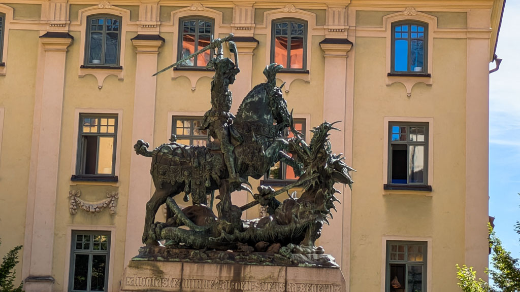 George and Dragon